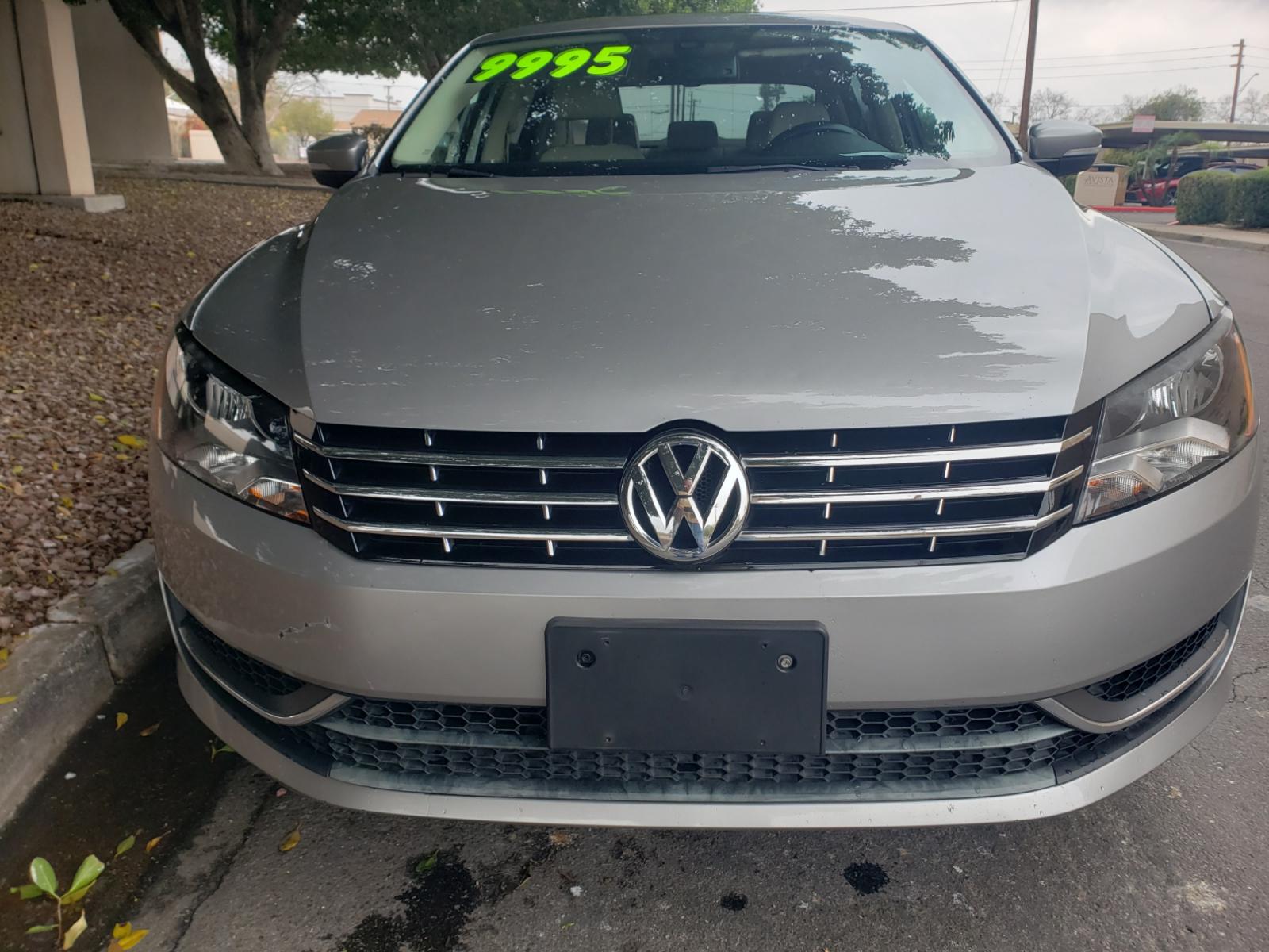 2013 /tan Volkswagen Passat SE (1VWBN7A32DC) with an 2.0L L4 DOHC 16V engine, 5-Speed Automatic transmission, located at 323 E Dunlap Ave., Phoenix, AZ, 85020, (602) 331-9000, 33.567677, -112.069000 - 2013 Volkswagen Passat TDI SE,....... ONLY 128K Miles..... EXCELLENT condition, A Real Must See!!.... No accidents, Ice cold ac front and rear, Stereo/CD Player, Satellite compatible, Bluetooth, Phone sync, Clean Tan interior with Tan Leather seats in near perfect condition, Gorgeous tinted sunroof, - Photo #1